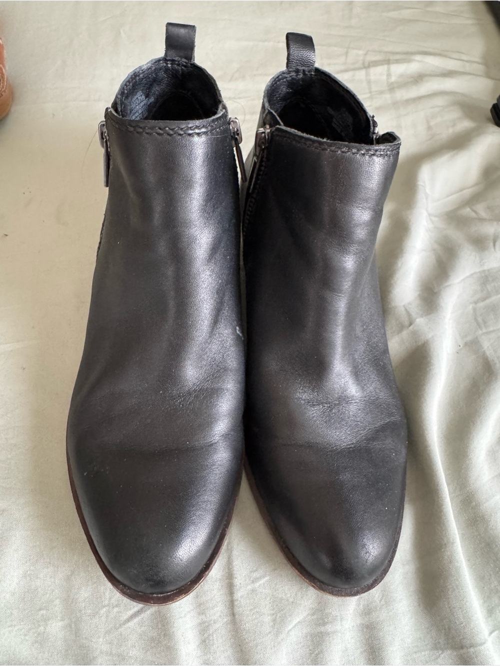 Lucky Brand Basel Black Leather Ankle Boots - Classic Chelsea Style Size 7